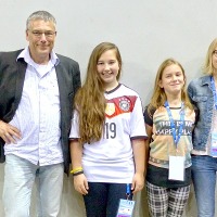 Bernd Rosen mit Melanie, Pauline und Jana